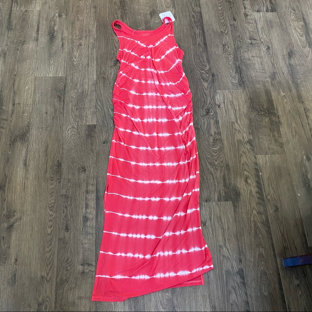 NWT Ingrid & Isabel Maternity tye dye maxi dress